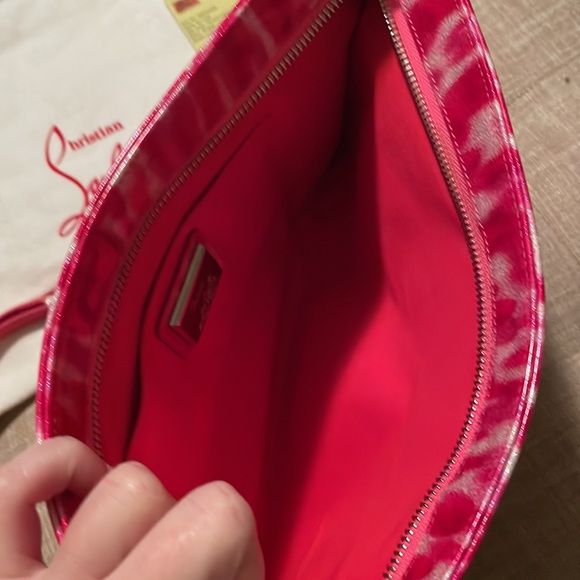 *SOLD* Authentic Christian Louboutin Loubiposh Spiked Handbag - Picture 4 of 7